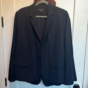 Ann Taylor seasonless stretch navy suit blazer
